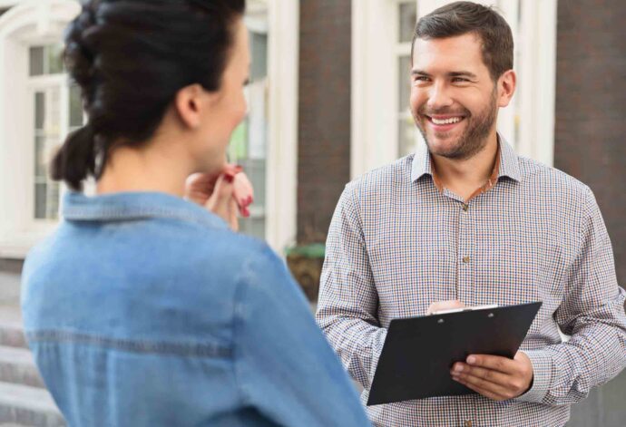 Property Manager talking to a resume